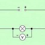Electrical circuit with voltmeter